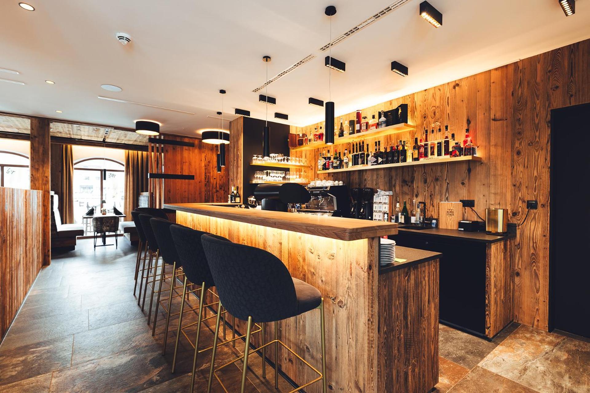 Burgstadl Aparthotel & Restaurant Ladis Extérieur photo
